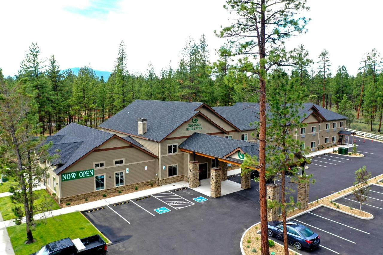 Grandstay Hotel & Suites Sisters Eksteriør billede
