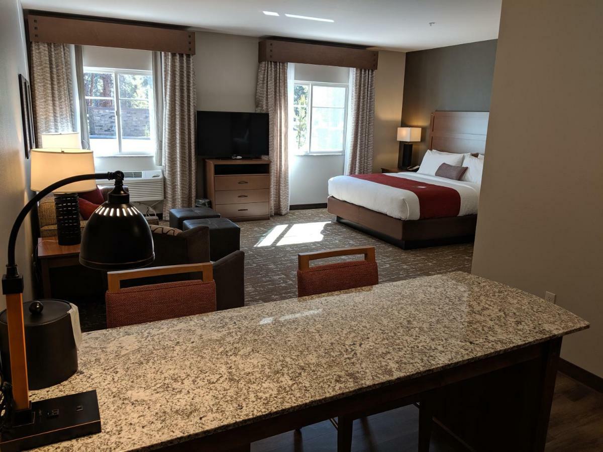 Grandstay Hotel & Suites Sisters Eksteriør billede